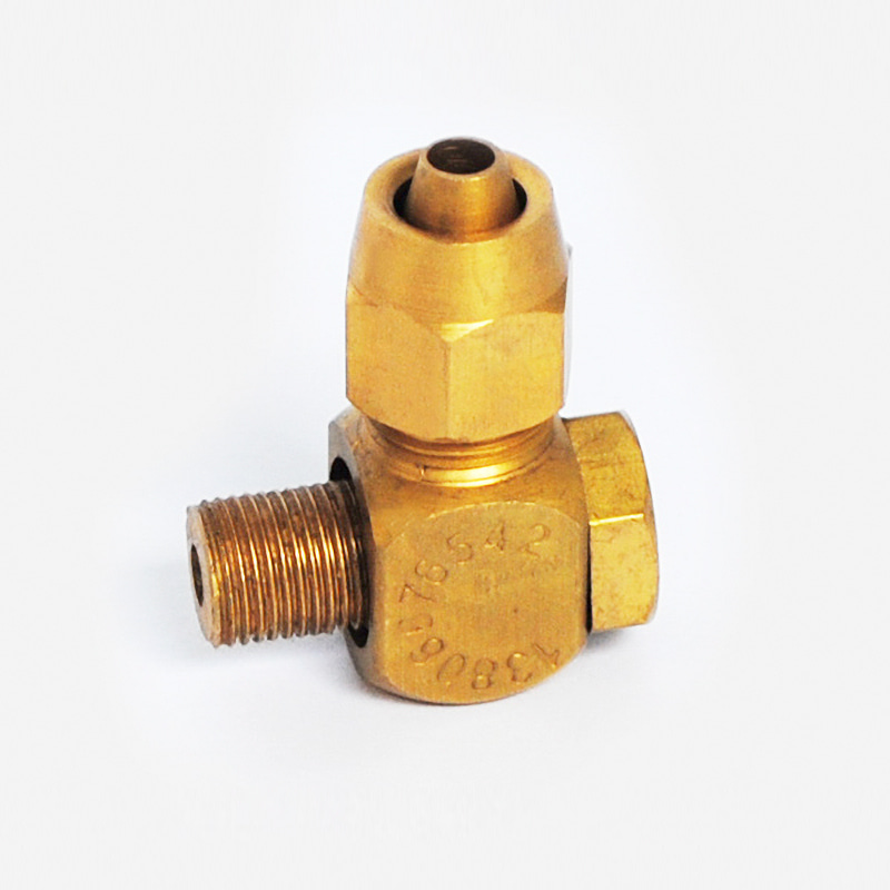 Celeritate Imperium Valve-001